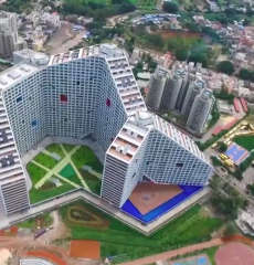 amanora-future towers