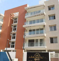 purva-coronation square