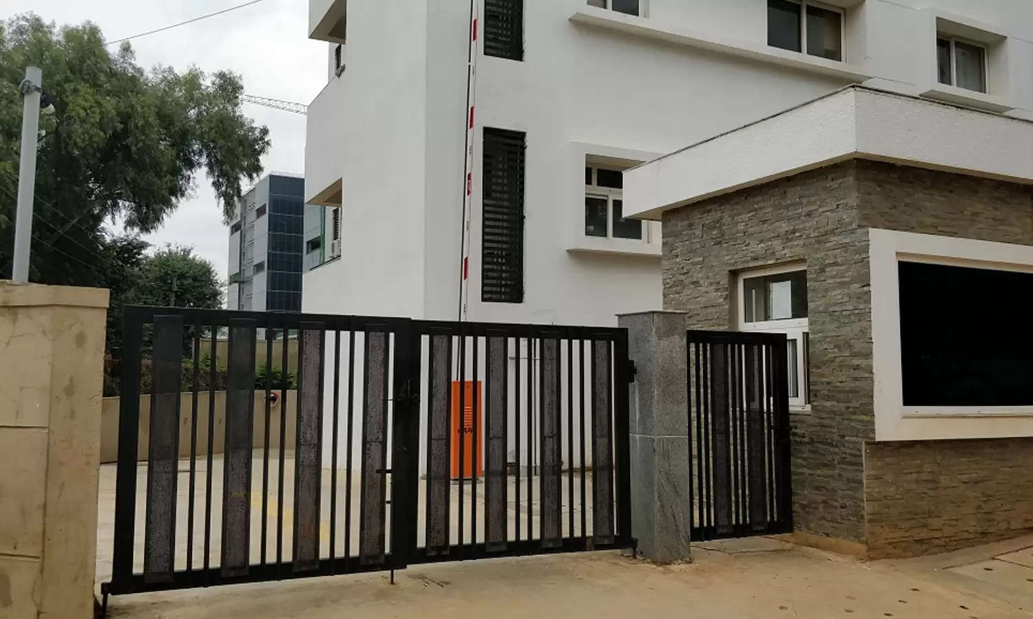 Project Entrance View