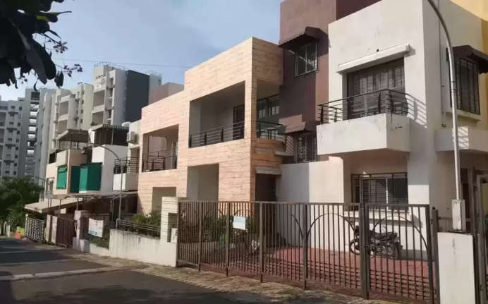 Kolte Patil Maple Leaves Undri