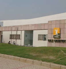 supertech-golf village