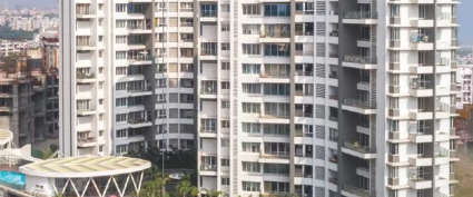 Pride Purple Park Grandeur Baner