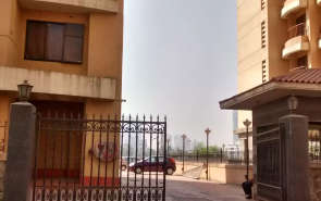 K Raheja Residency Malad