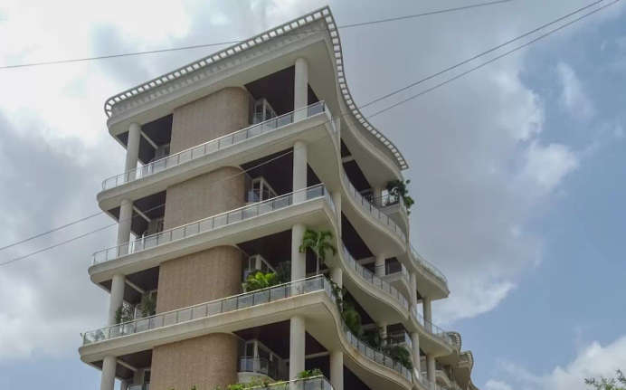 Supreme Pallacio Baner