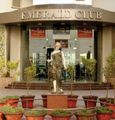 supertech-emerald court