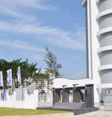 puravankara-swanlake