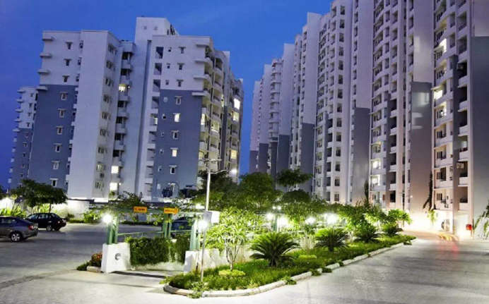 Puravankara Swanlake Kelambakkam