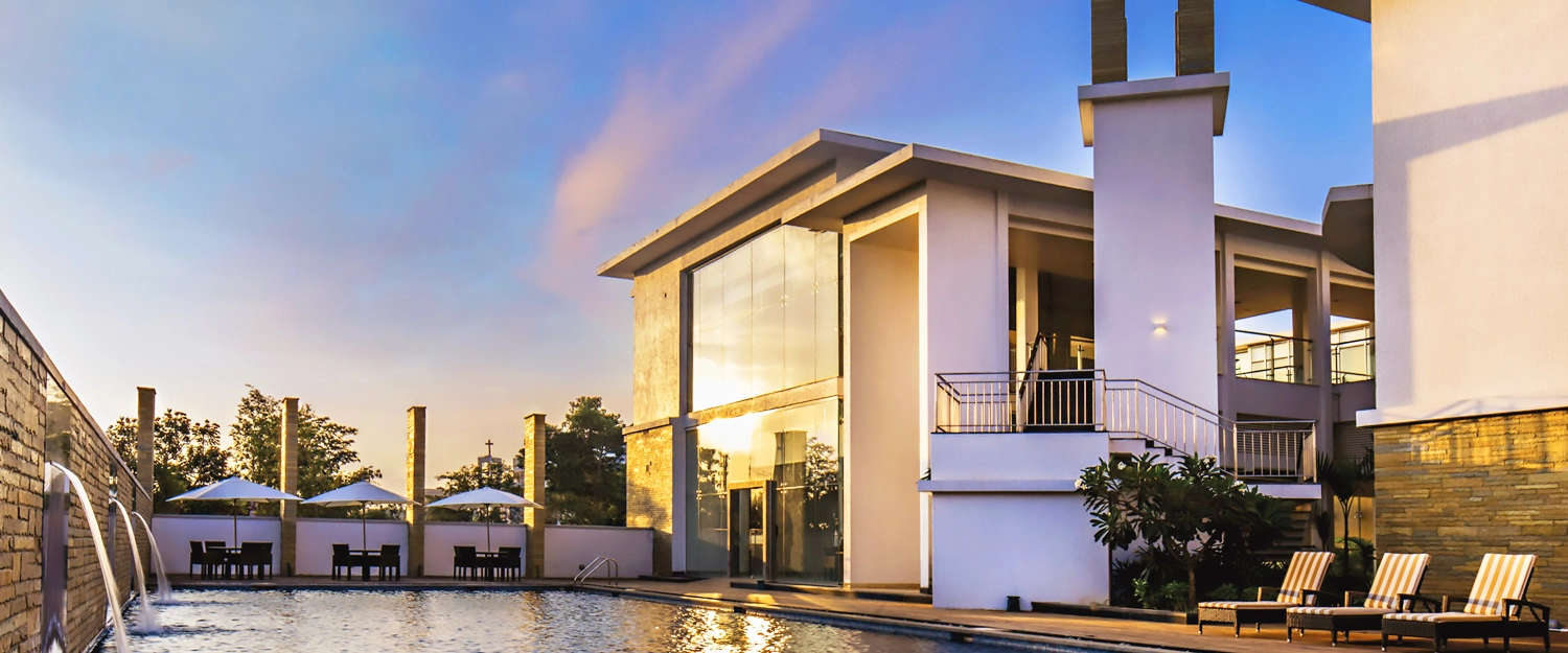 Prestige White Meadows