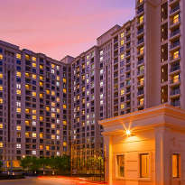 hiranandani-glen gate