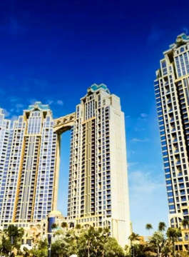 24-high gold residency