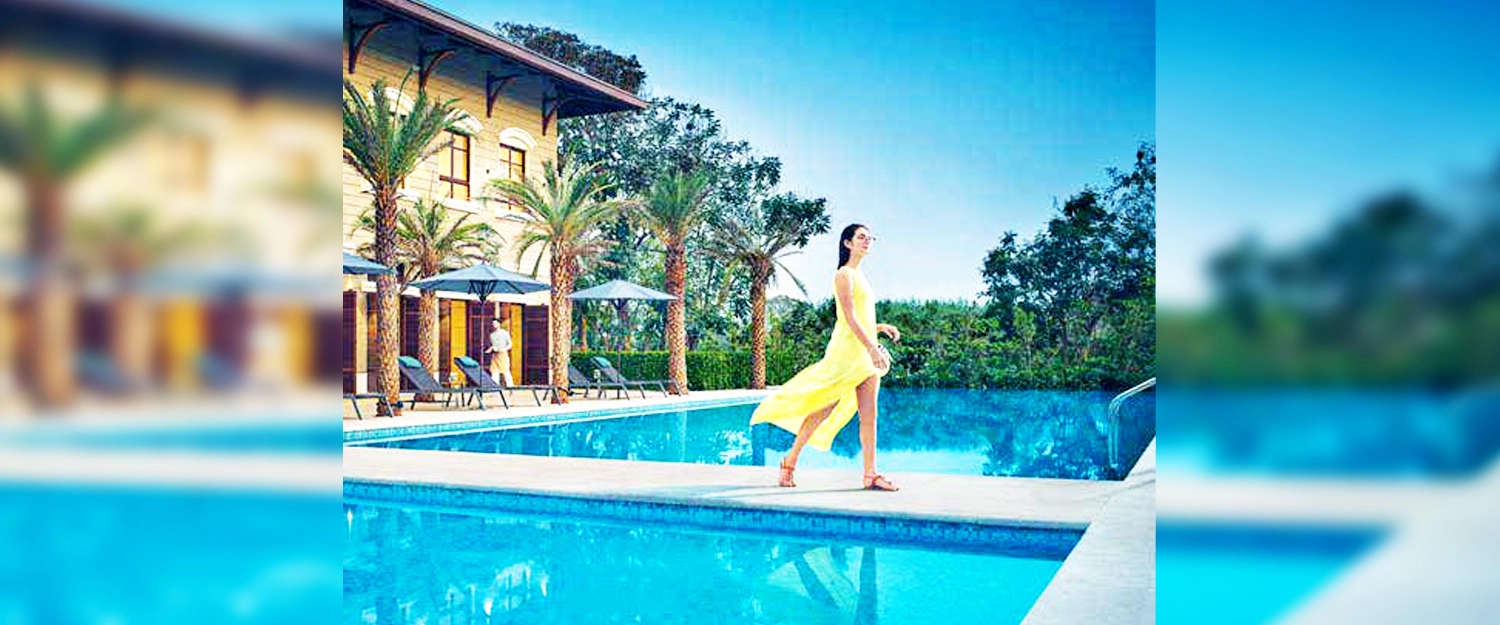 Swimming pool