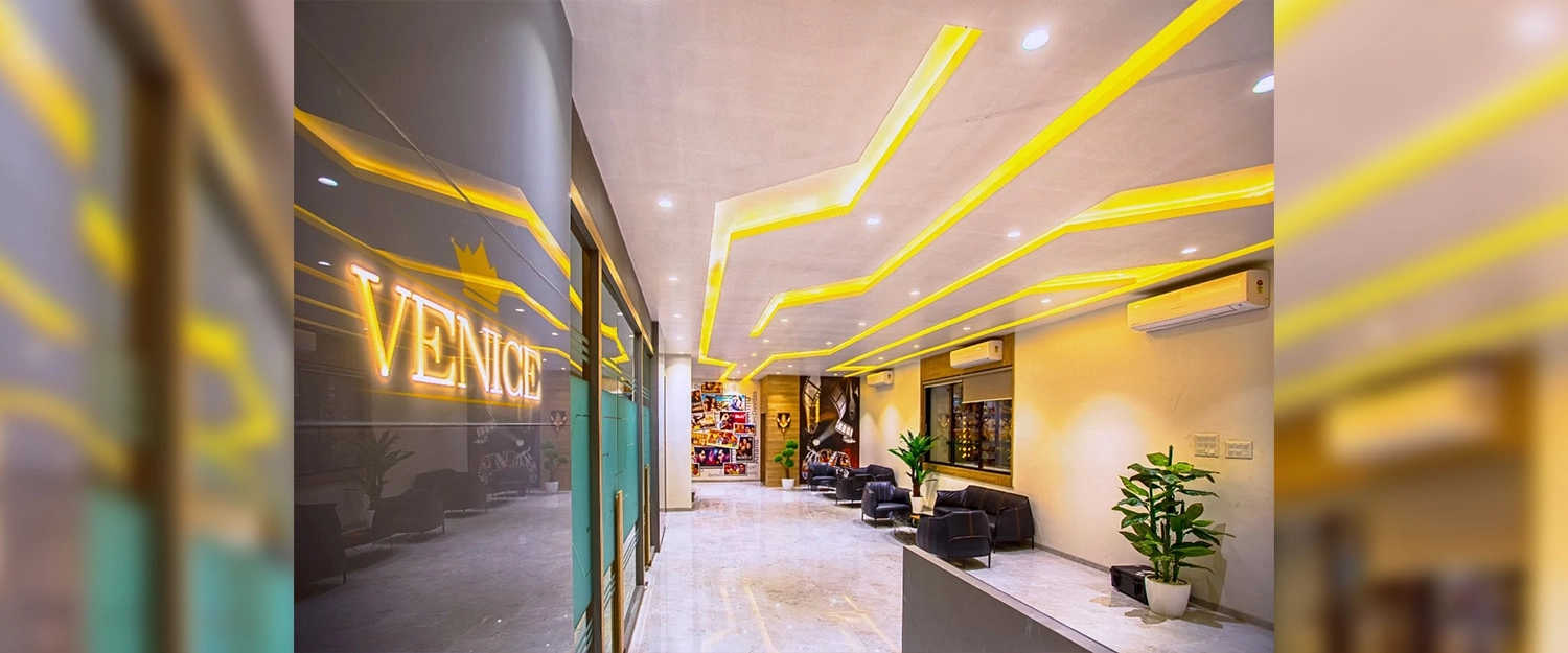 Majestique Venice Dhayari - Tower Entrance Lobby
