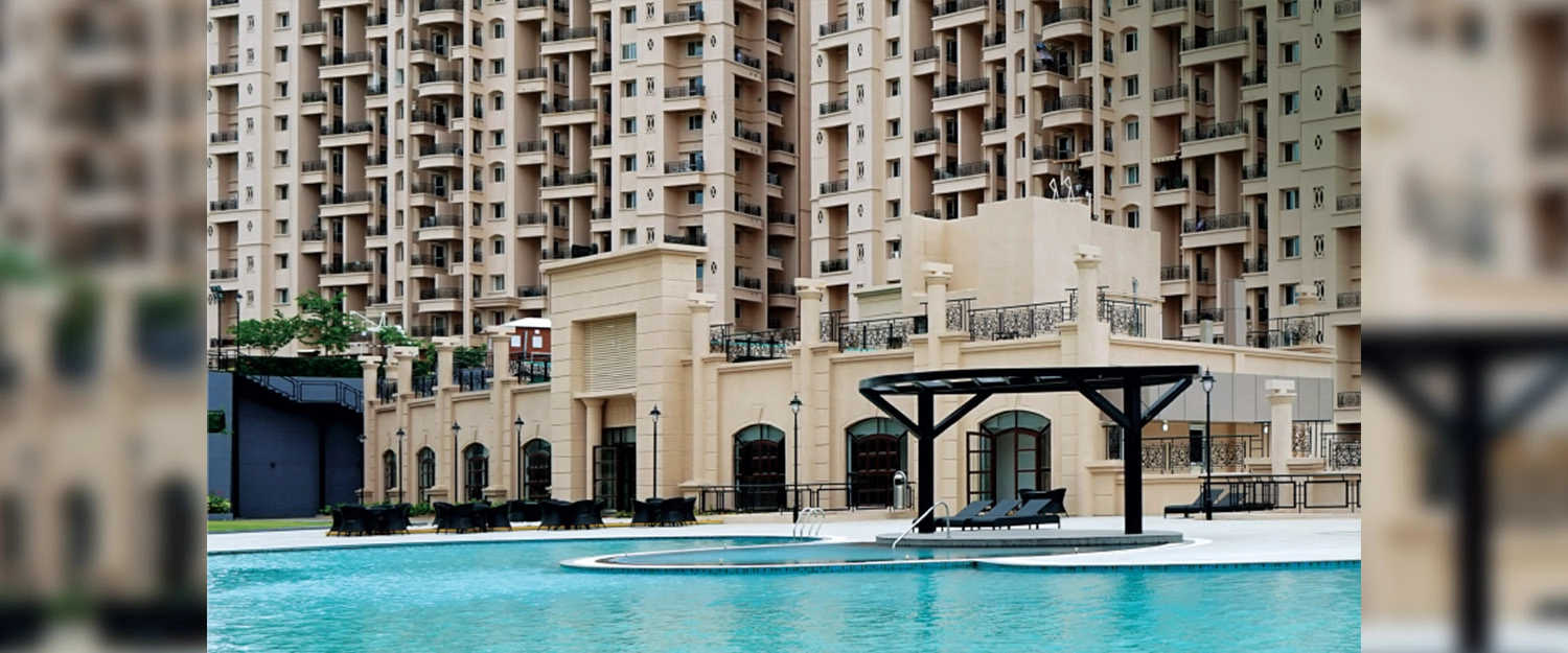 K Raheja Vistas Premiere Mohammed Wadi - Swimming Pool
