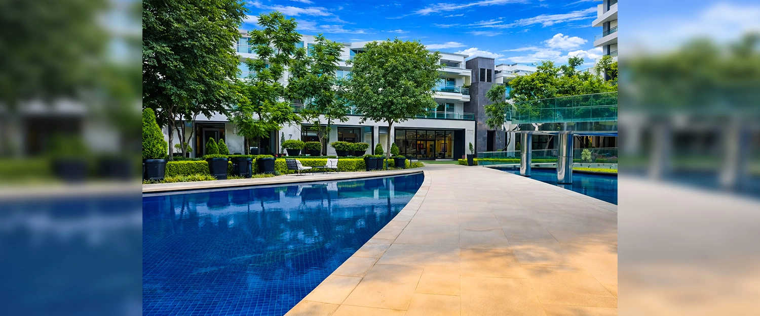 DLF The Camellias Sector 42 - Swimming Pool