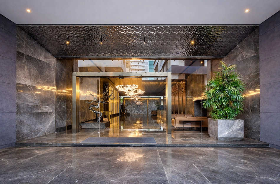 One Platinum Belapur - Tower Entrance Lobby