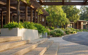 Peninsula Third Coast - Elevation