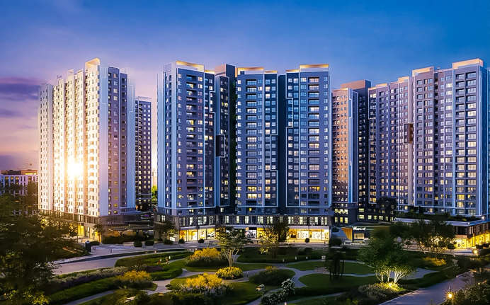 Rustomjee Balmoral Golf Links Chembur