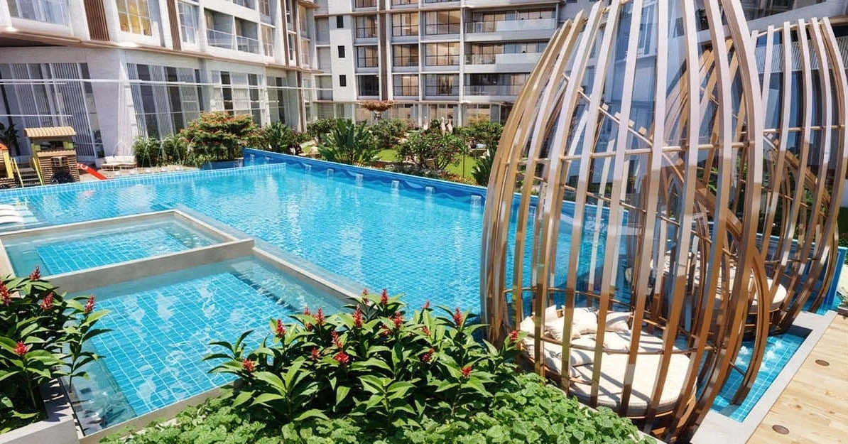 MICL Jade Park Vile Parle - Swimming Pool