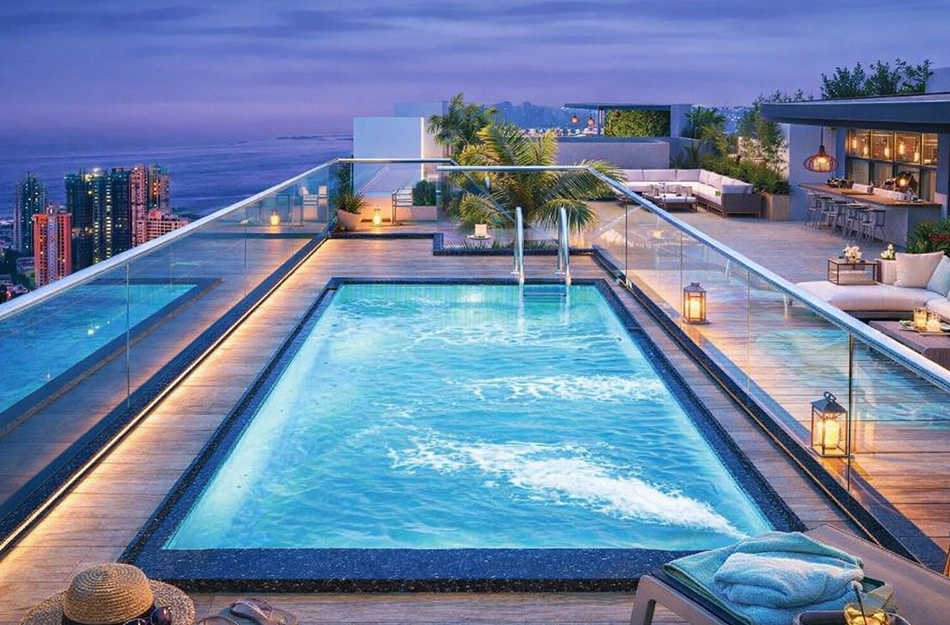 Platinum Avenue Khar - Swimming Pool