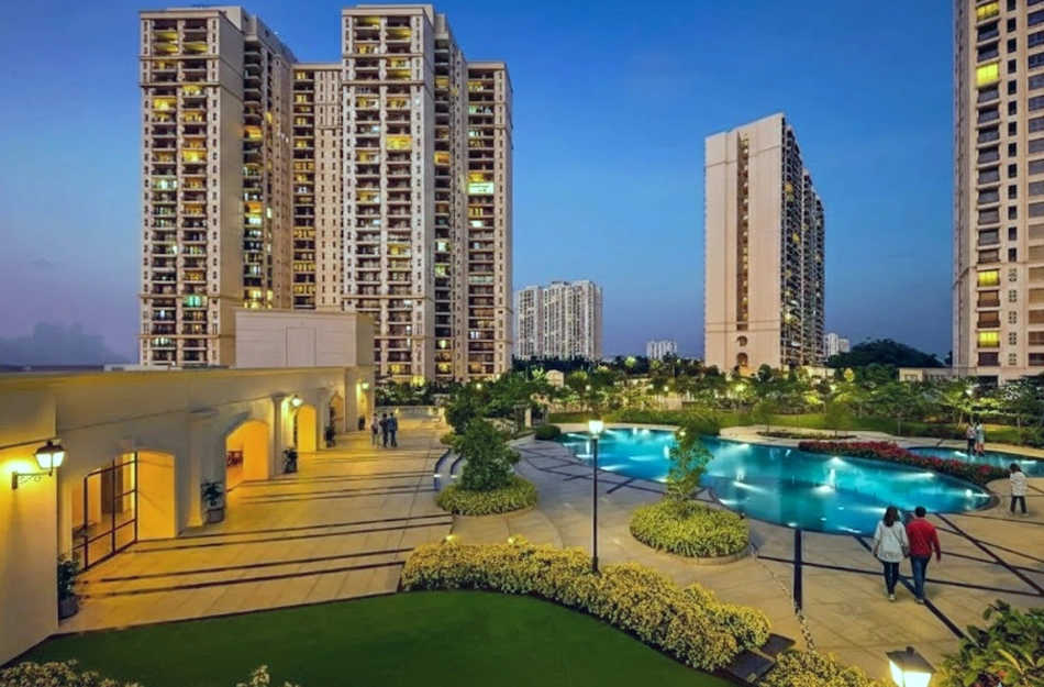 Hiranandani Solus Ghodbunder Road - Outdoor Amenities 3