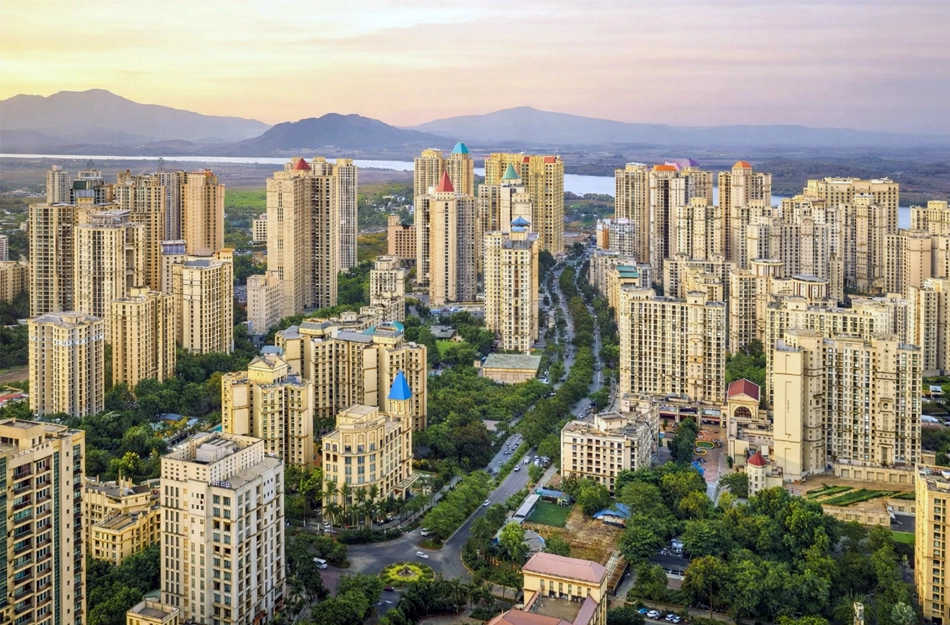 Hiranandani Estate Ghodbunder Road - Elevation