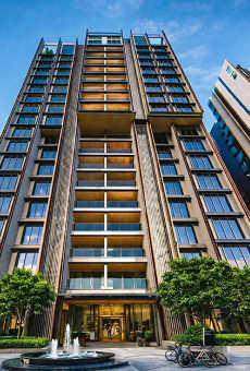 Rustomjee Crescent