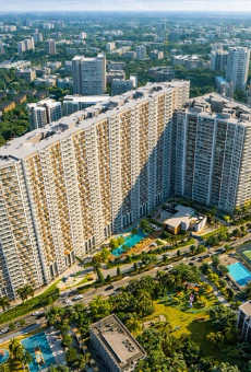 Adani Ten BKC