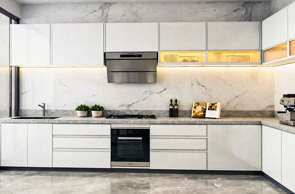 Suraj Aureva Prabhadevi - Kitchen