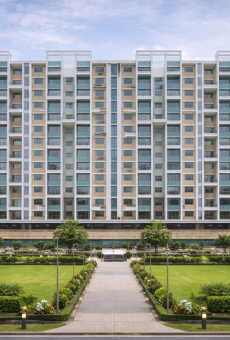 Peninsula Ashok Meadows