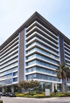 Wadhwa Trade Center