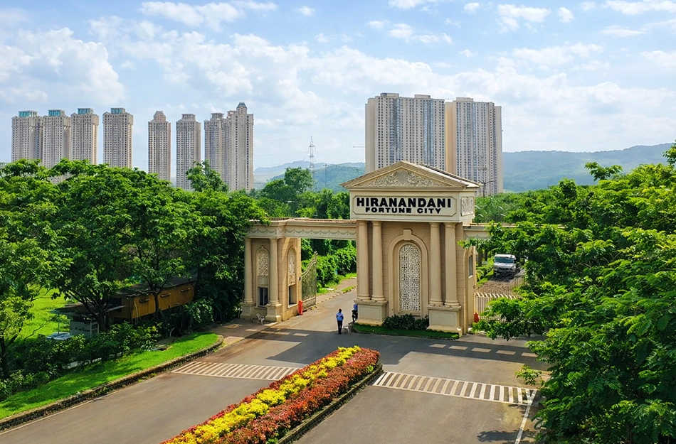 Hiranandani Fortune City Panvel - Project Entrance View