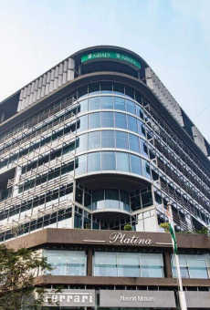 Wadhwa Platina BKC