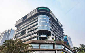Wadhwa Platina BKC - Elevation