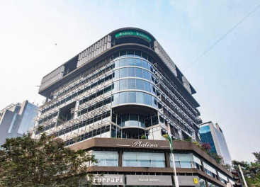 Wadhwa Platina BKC