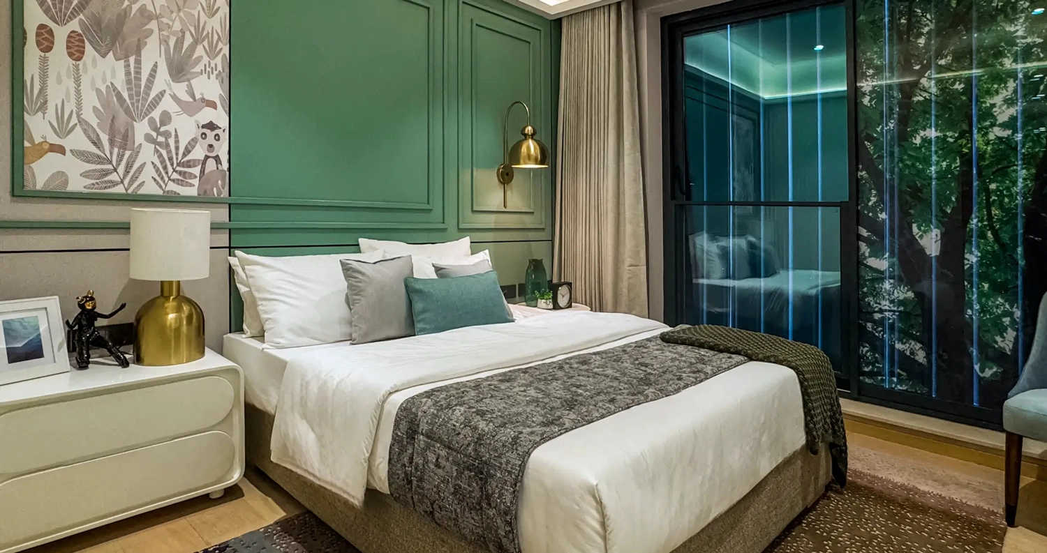 Brigade Icon Anna Salai - Bedroom
