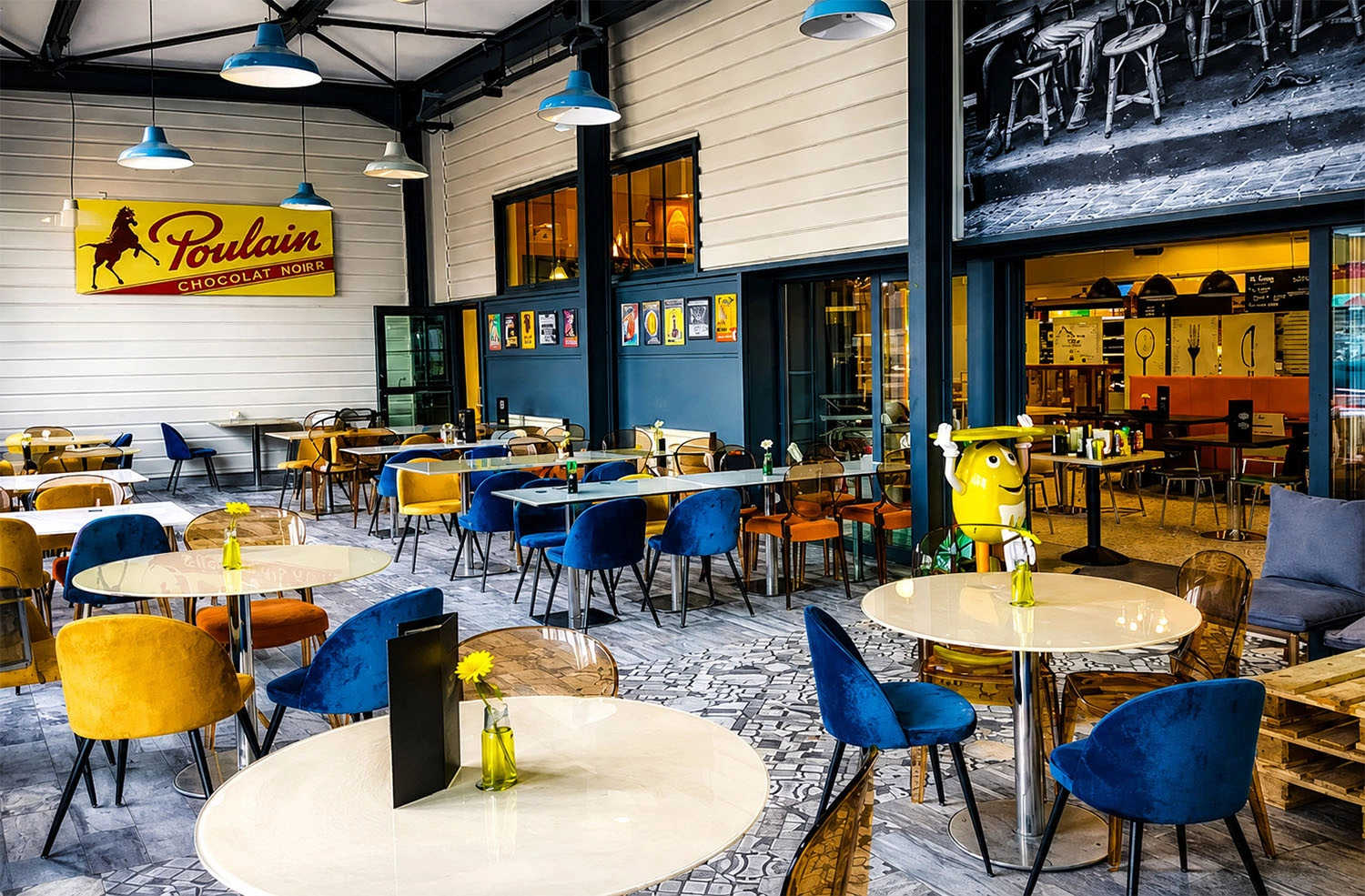 Vihang Plaza Ghodbunder Road - Dining Area