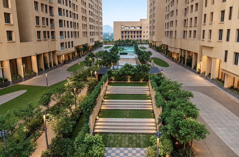 Rustomjee Urbania Majiwada - Project Entrance View