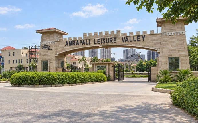 Amrapali Leisure Valley - Elevation