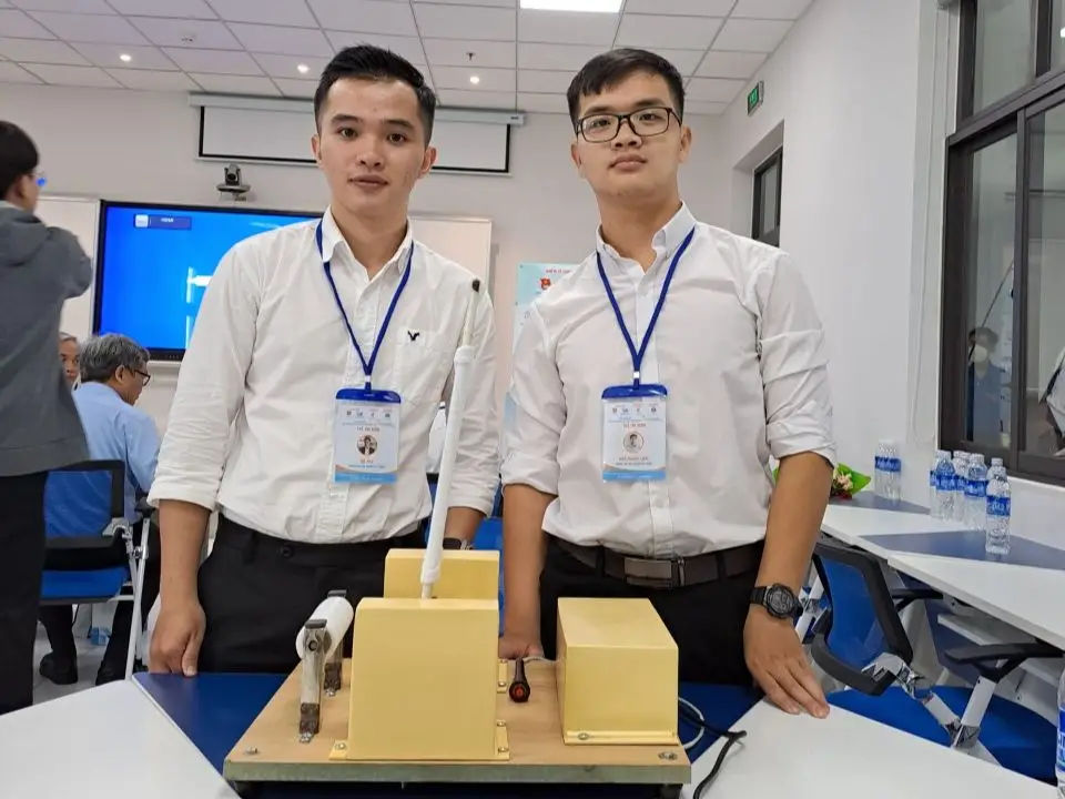 Thiết bị tập phục hồi sinh lý nam