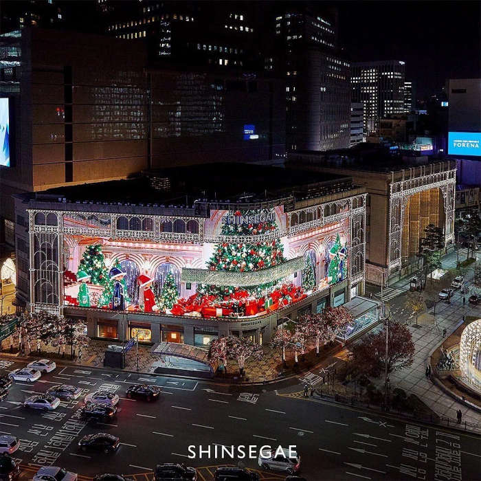 Christmas Lights Show at Myeongdong Shinsegae Department Store