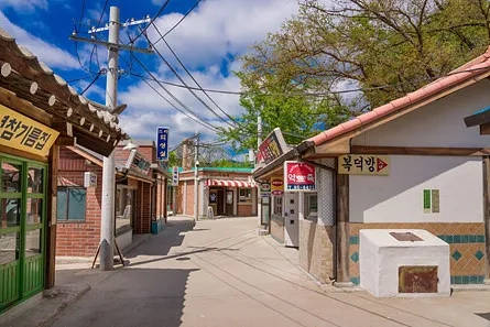 Recreation of a street setting in the Korean 70s and 80s, from the National Folk Museum of Korea