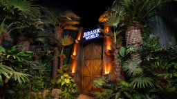 Jurassic World: The Experience