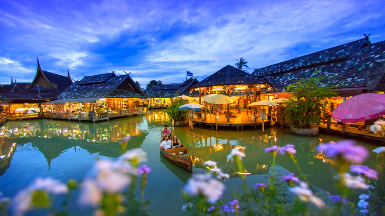 Pattaya Floating Market