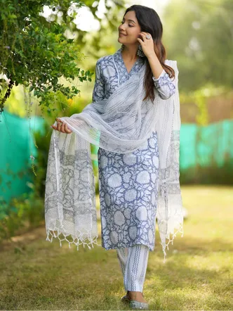 Divena Sky blue Hand Block Printed Straight kurta Pant Set with Dupatta