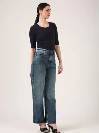 Navy Luxe 3/4 Sleeve Top