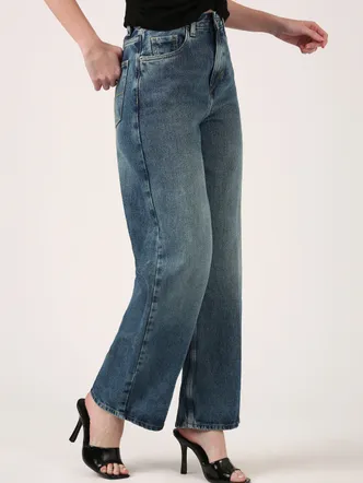 Classic Wide Leg Straight Jeans