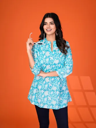 Sky Blue Floral Pintuck Short Kurti in Cotton Cambric