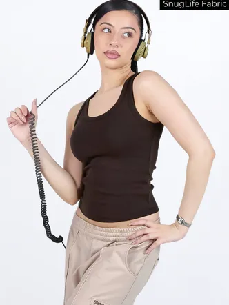 What's The Scoop Tee in Rugged Brown