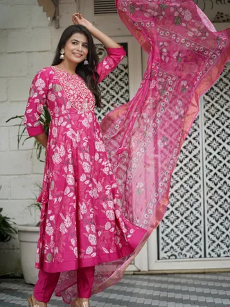 PREMIUM COTTON PINK SUIT 3 PC. SET