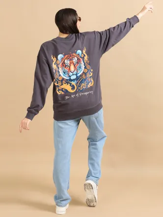 Oversized Graphic Round Neck Pullover Sweatshirt